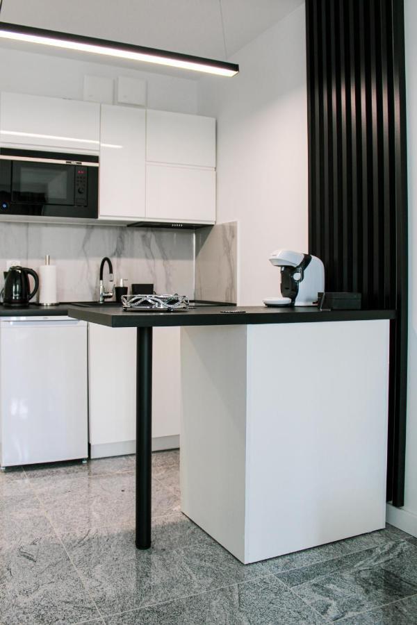 Apartament White-Niska Z Garazem Podziemnym Кельце Екстер'єр фото