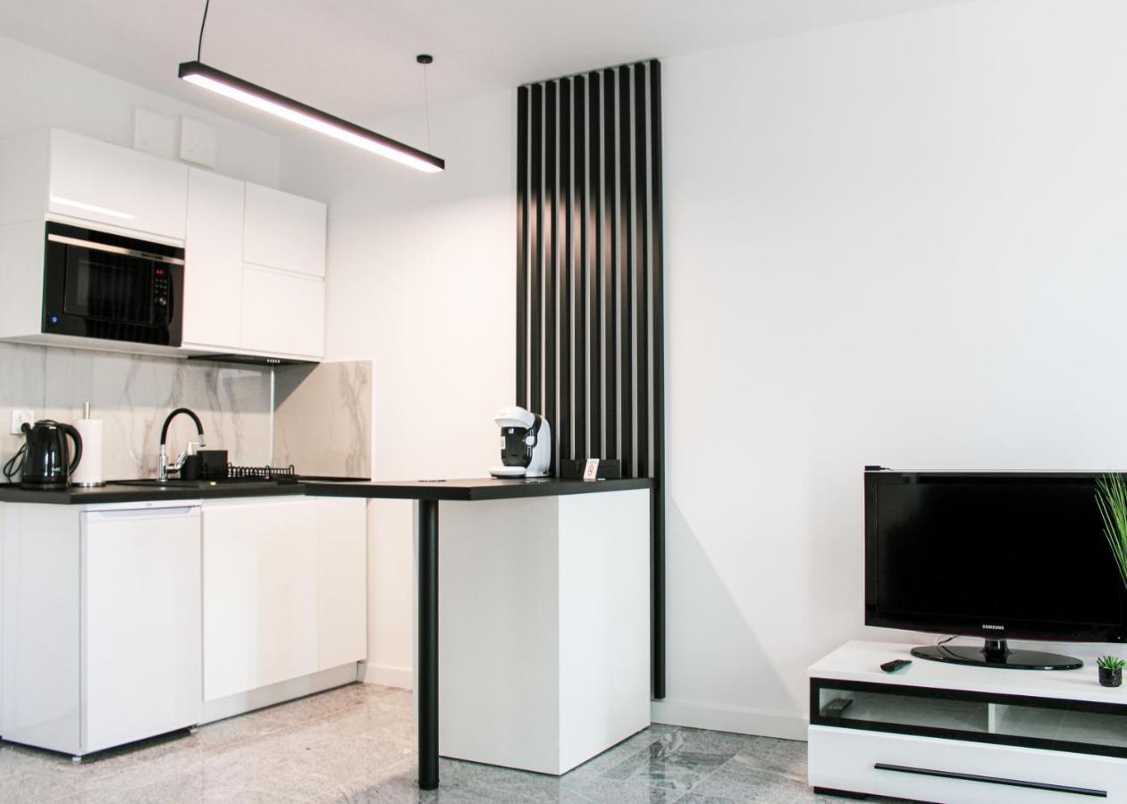Apartament White-Niska Z Garazem Podziemnym Кельце Екстер'єр фото